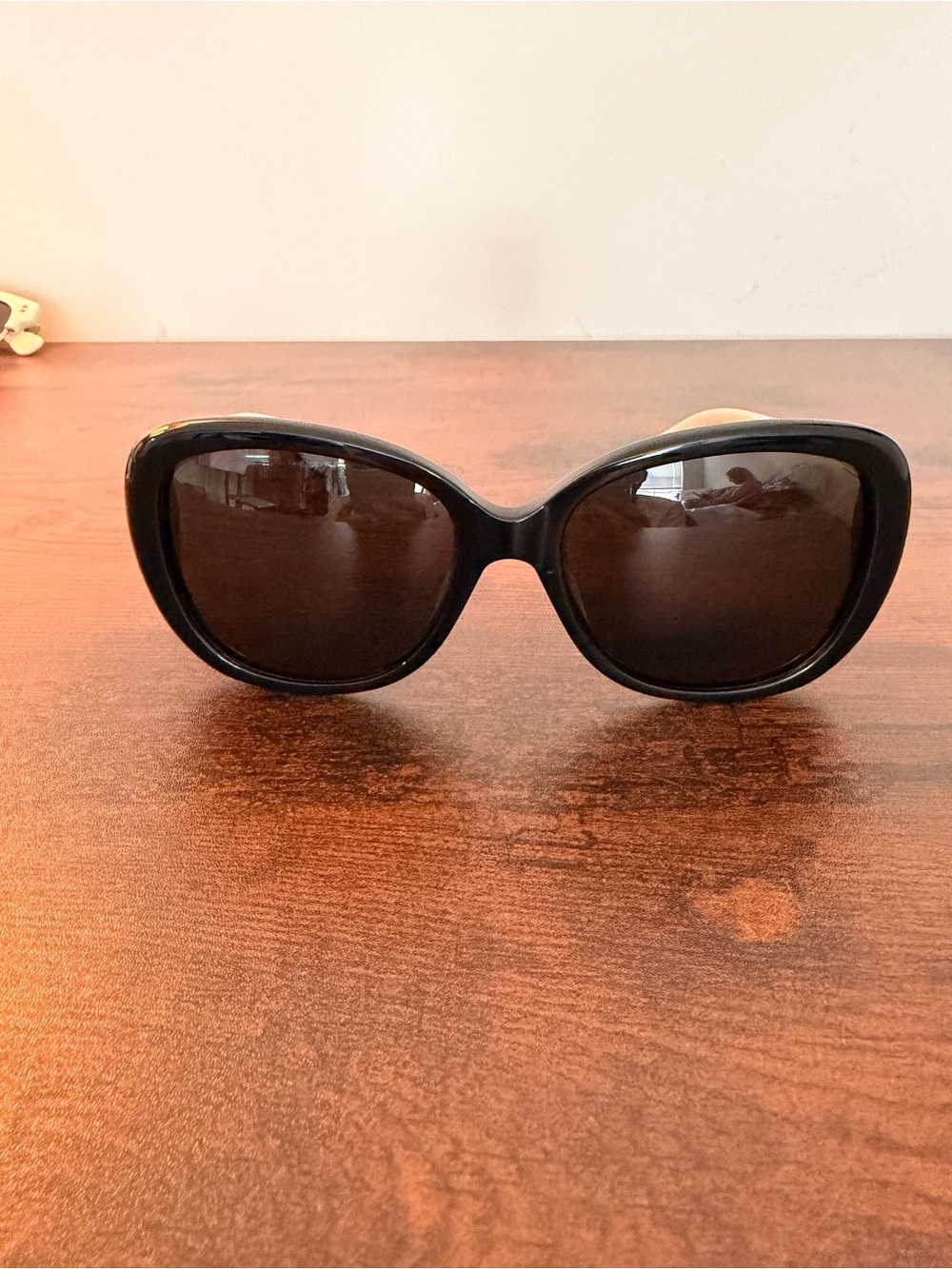 Kate Spade New York Hello Sunshine Polarized Cat Eye Sunglasses Black White